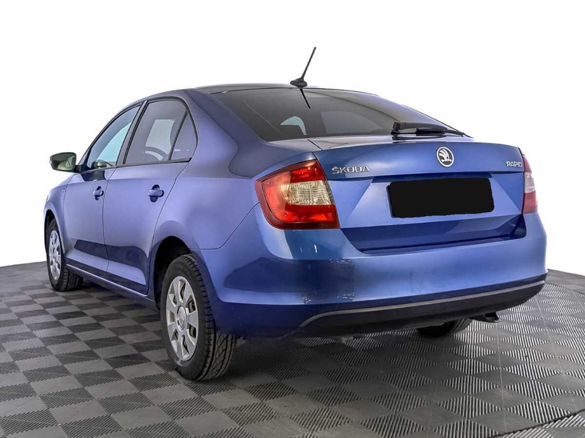 Купить Skoda Rapid с пробегом. Фото: #6