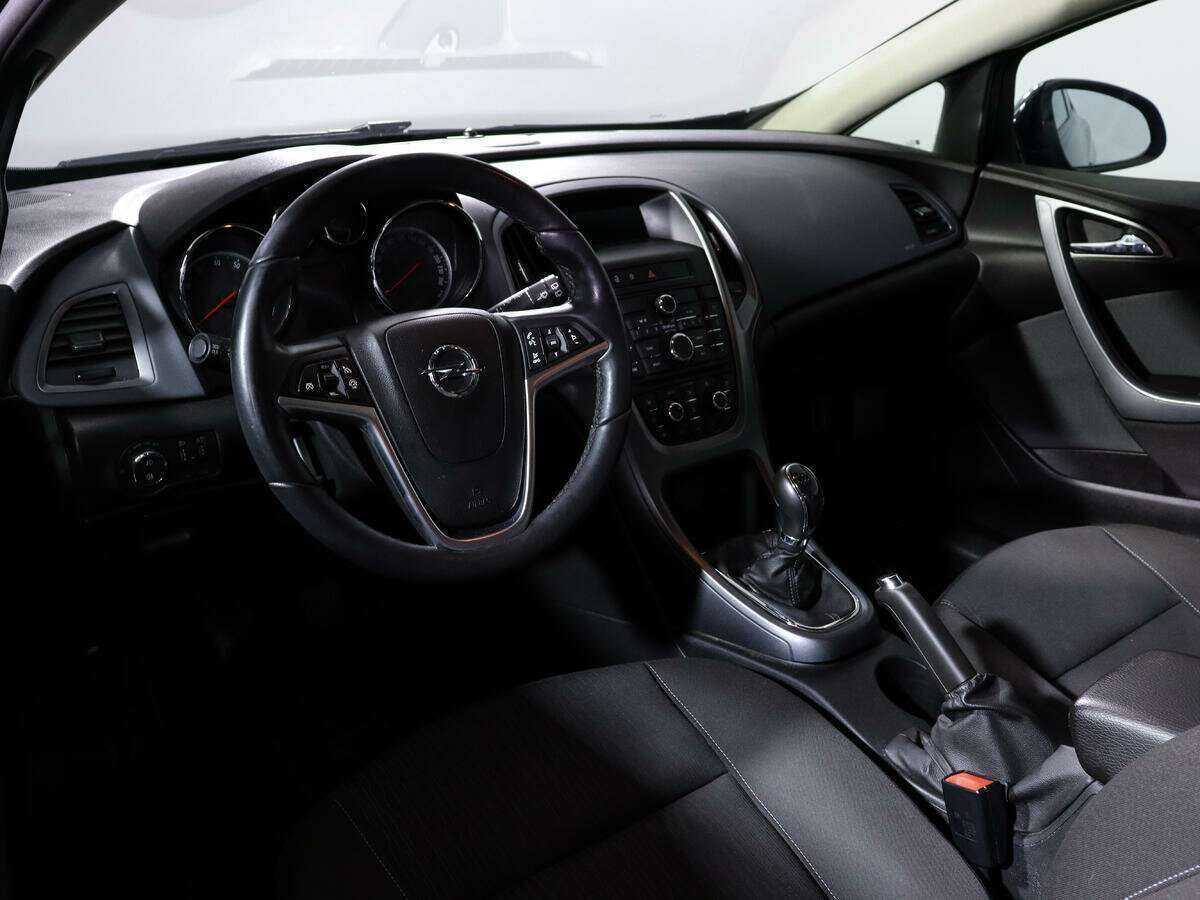 Купить Opel Astra с пробегом. Фото: #13