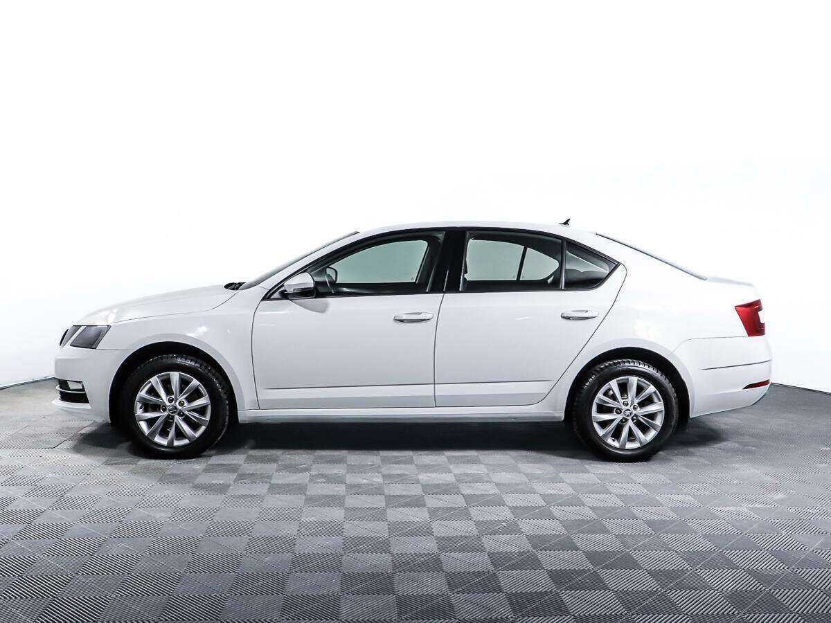 Купить Skoda Octavia с пробегом. Фото: #7