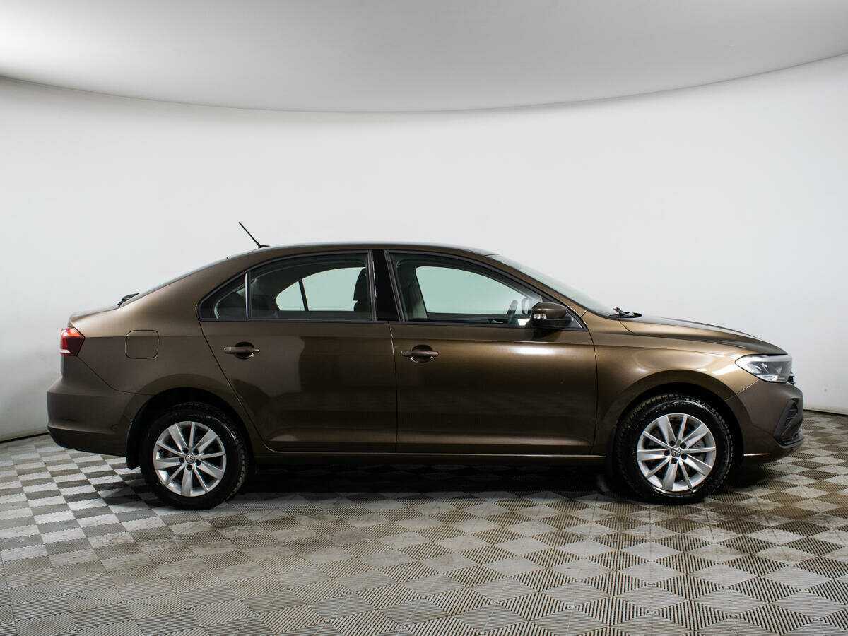 Купить Volkswagen Polo с пробегом. Фото: #3
