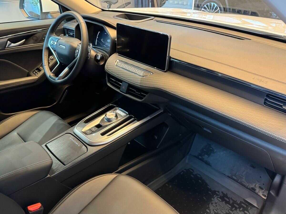 Купить Haval Jolion с пробегом. Фото: #13