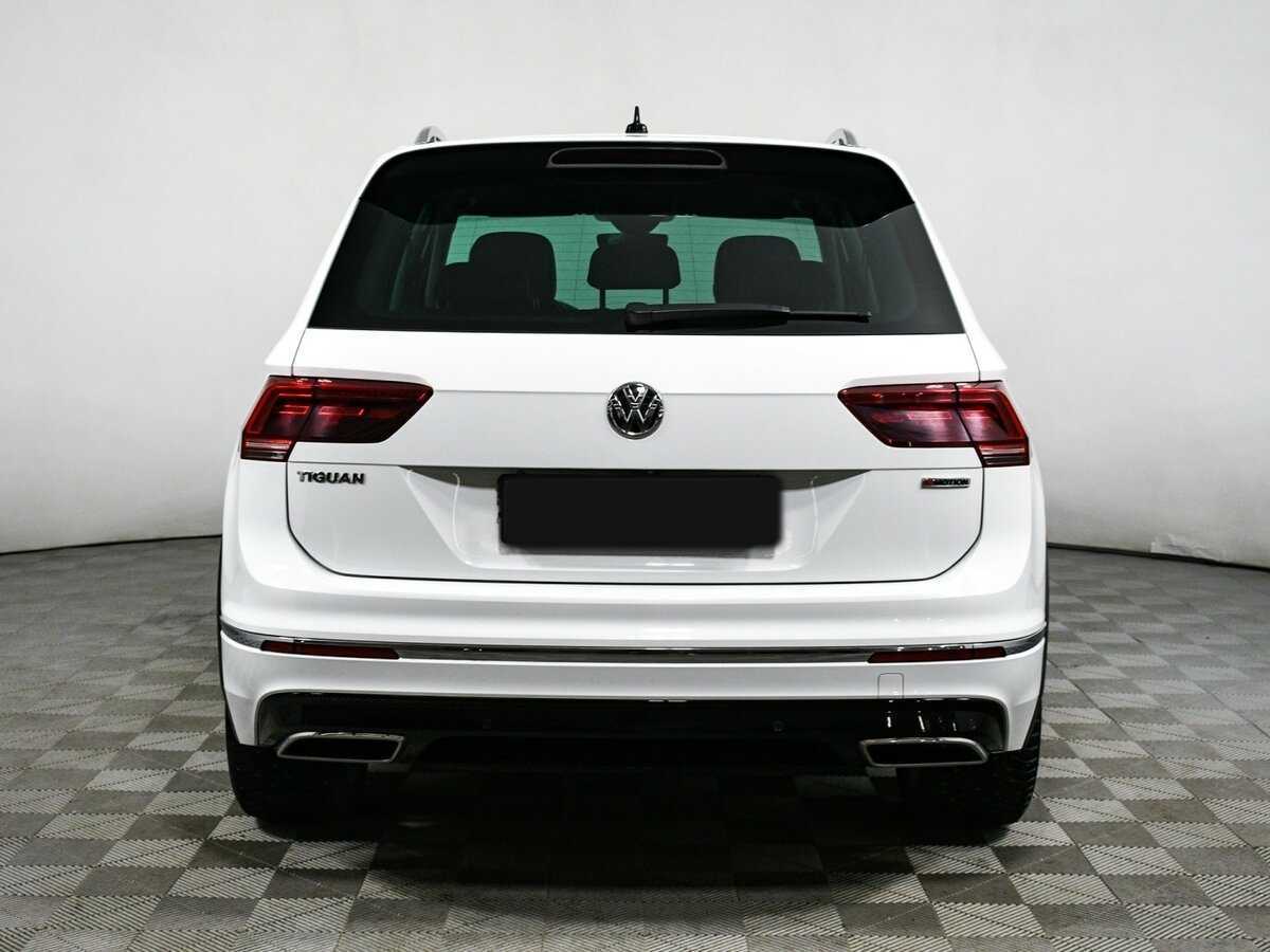 Купить Volkswagen Tiguan с пробегом. Фото: #5