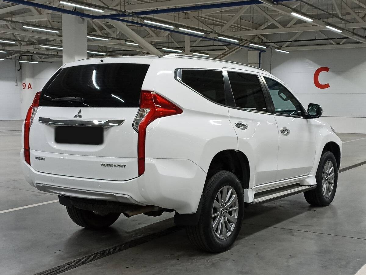 Купить Mitsubishi Pajero Sport с пробегом. Фото: #4