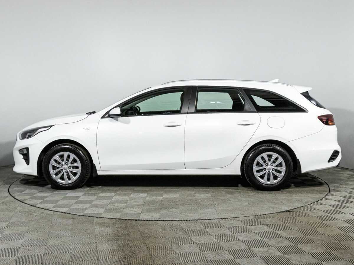 Купить Kia Ceed с пробегом. Фото: #8