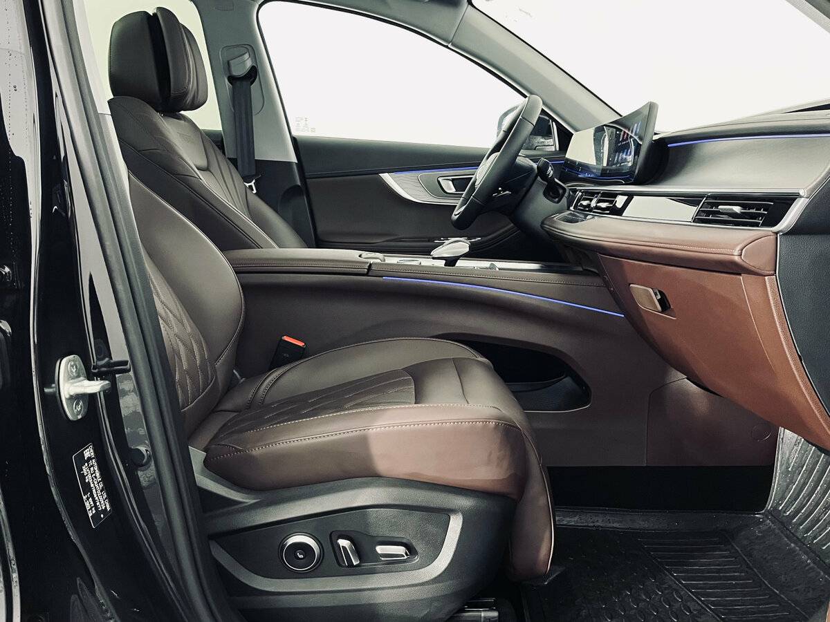Купить Chery Tiggo 8 Pro Max с пробегом. Фото: #8