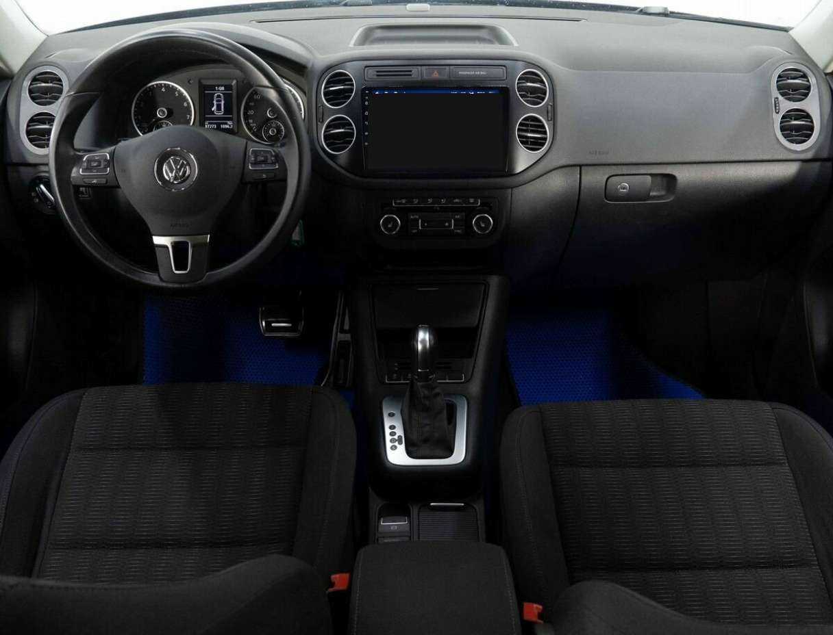 Купить Volkswagen Tiguan с пробегом. Фото: #12