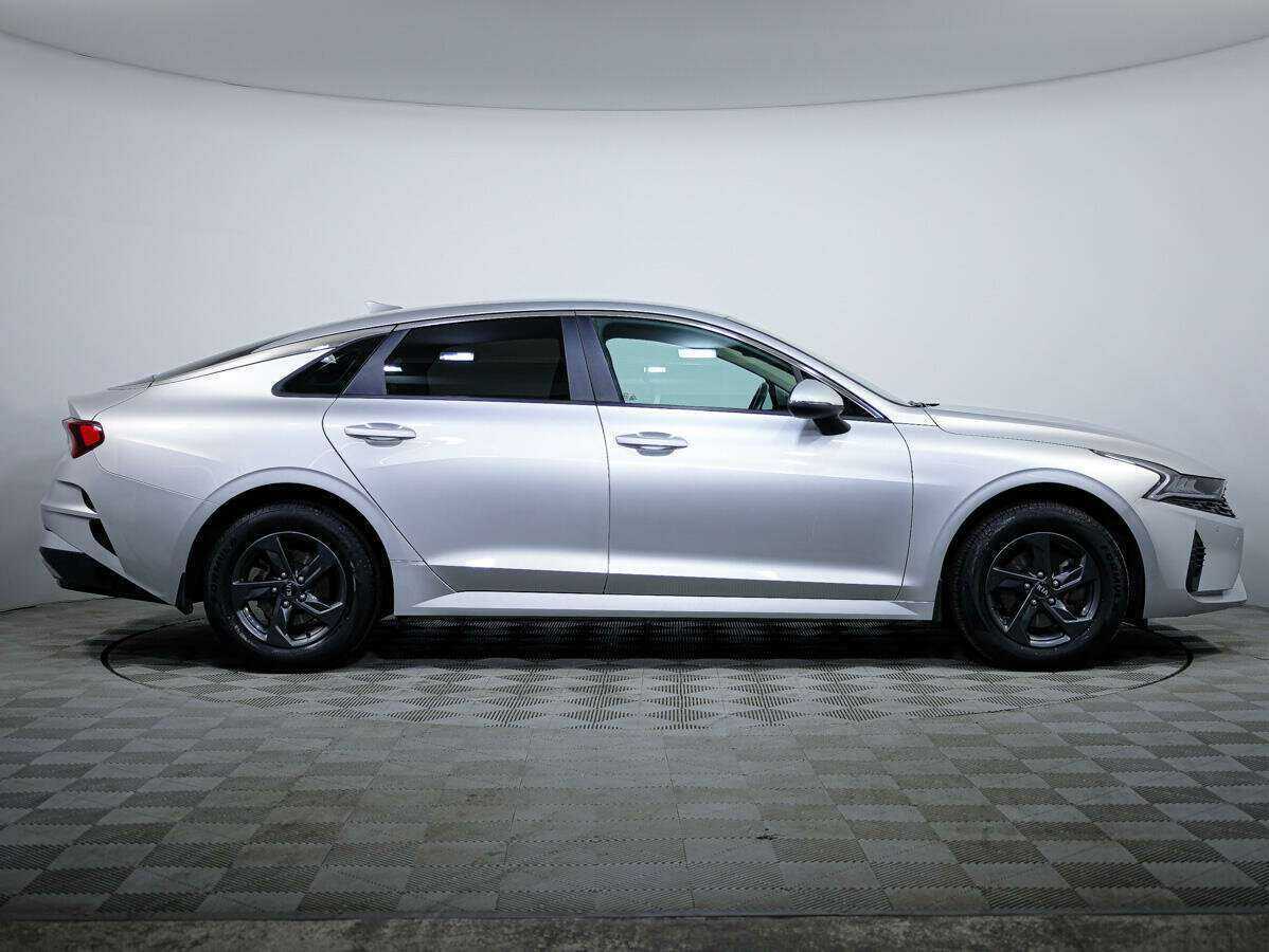 Купить Kia K5 с пробегом. Фото: #2