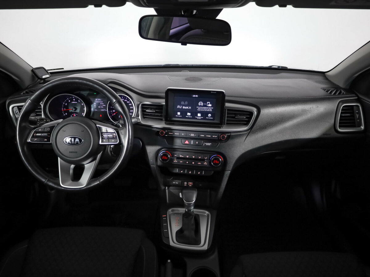 Купить Kia Ceed с пробегом. Фото: #7