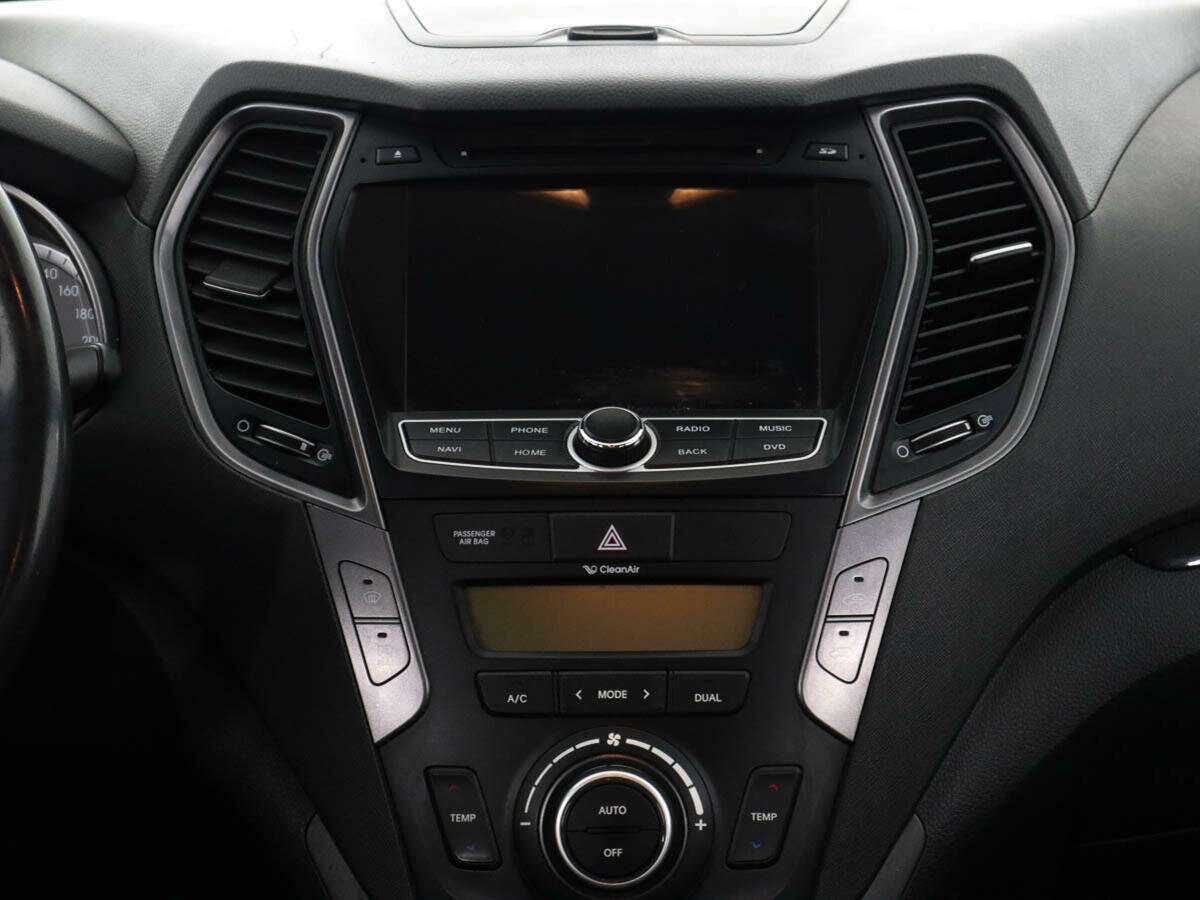 Купить Hyundai Santa Fe с пробегом. Фото: #11