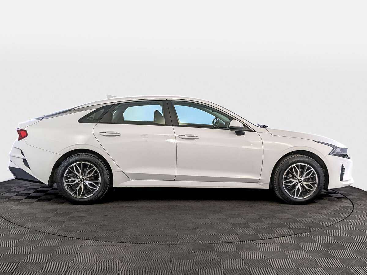 Купить Kia K5 с пробегом. Фото: #3