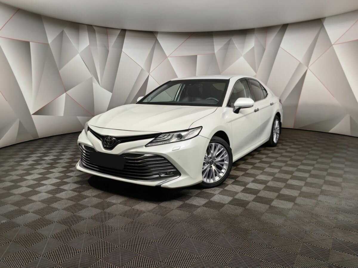 Купить Toyota Camry с пробегом. Фото: #0