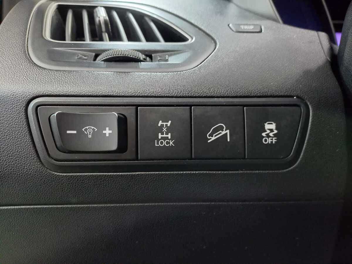 Купить Hyundai ix35 с пробегом. Фото: #12