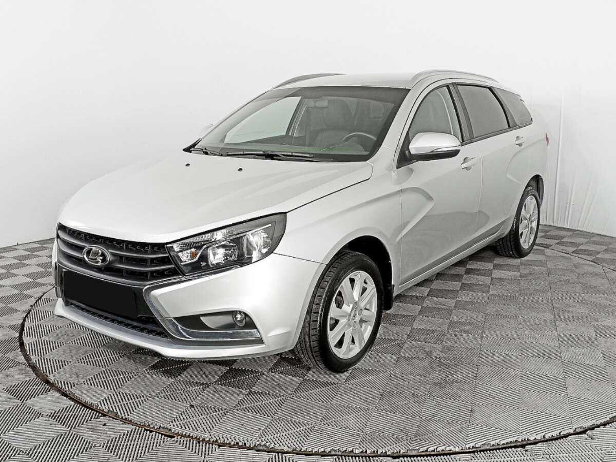 Купить Lada (ВАЗ) Vesta с пробегом. Посмотреть фото