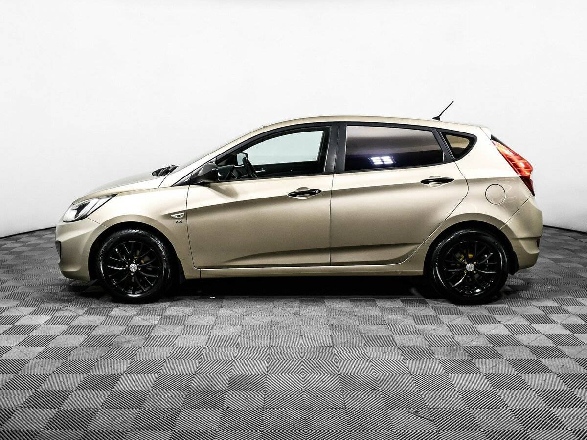 Купить Hyundai Solaris с пробегом. Фото: #7