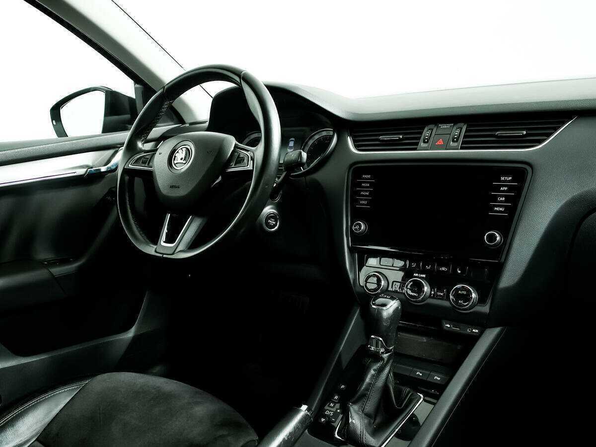 Купить Skoda Octavia с пробегом. Фото: #8
