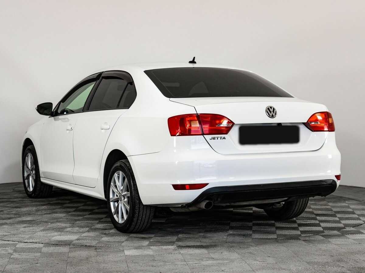 Купить Volkswagen Jetta с пробегом. Фото: #5