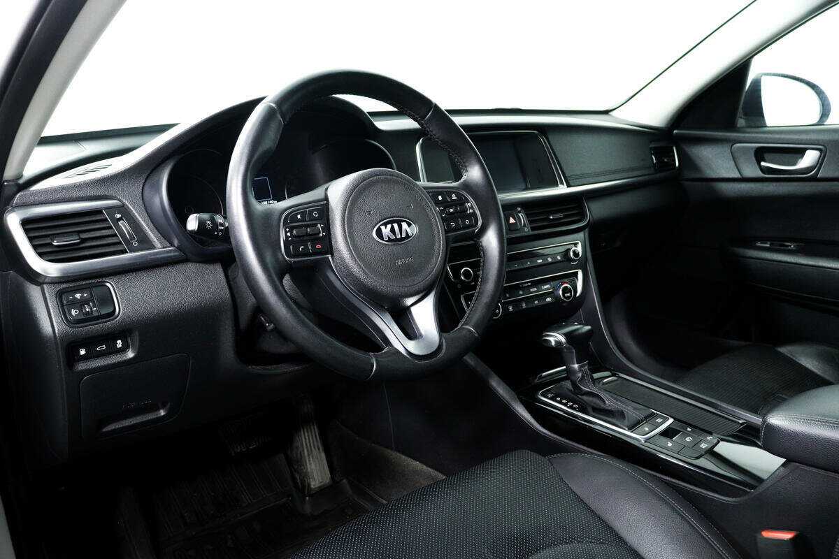 Купить Kia Optima с пробегом. Фото: #12