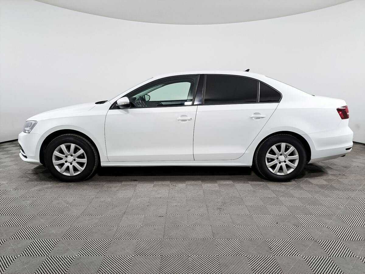 Купить Volkswagen Jetta с пробегом. Фото: #6