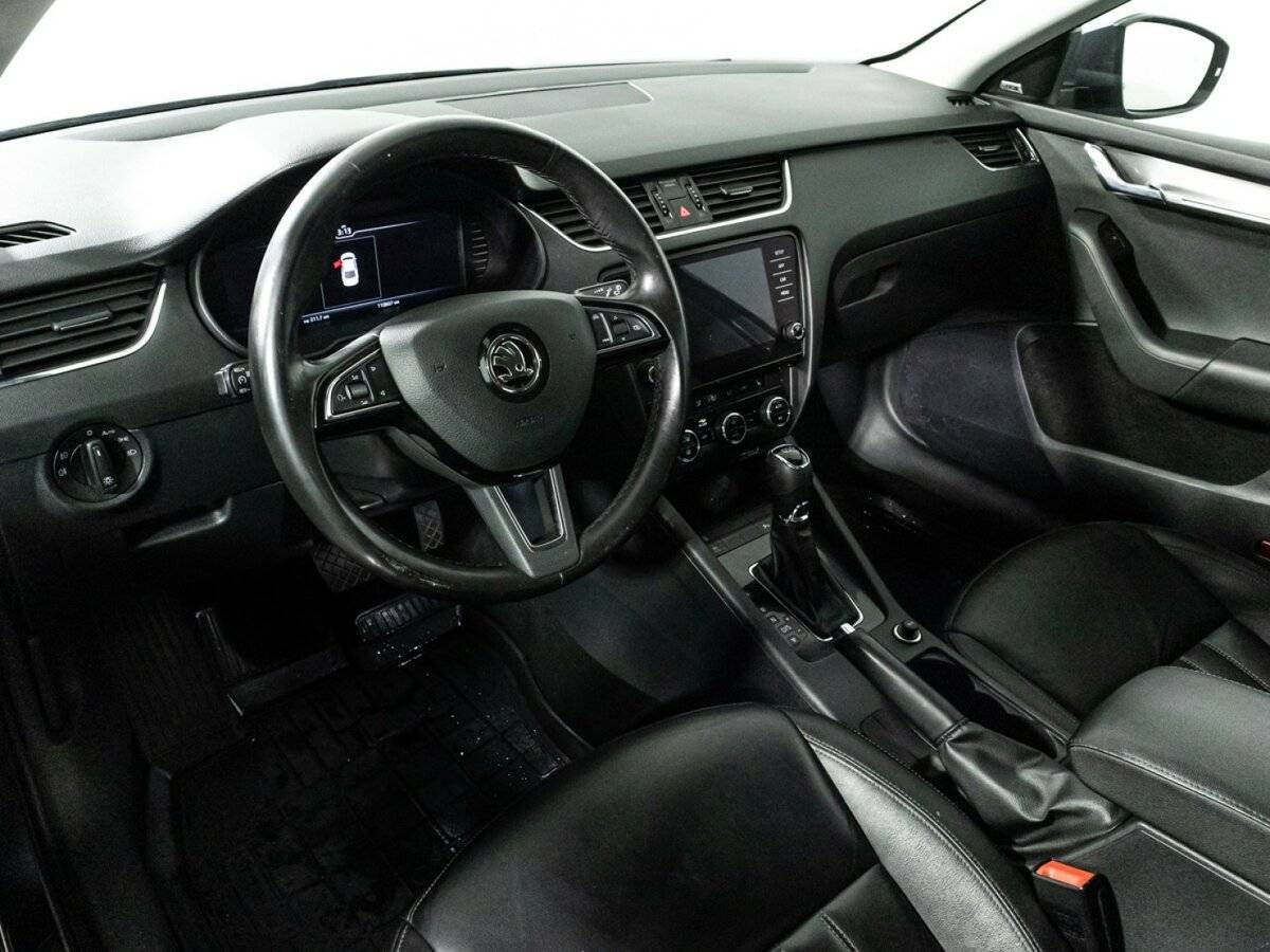 Купить Skoda Octavia с пробегом. Фото: #10