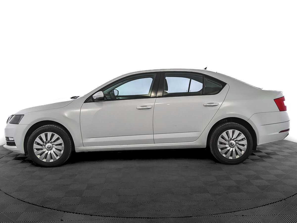 Купить Skoda Octavia с пробегом. Фото: #7