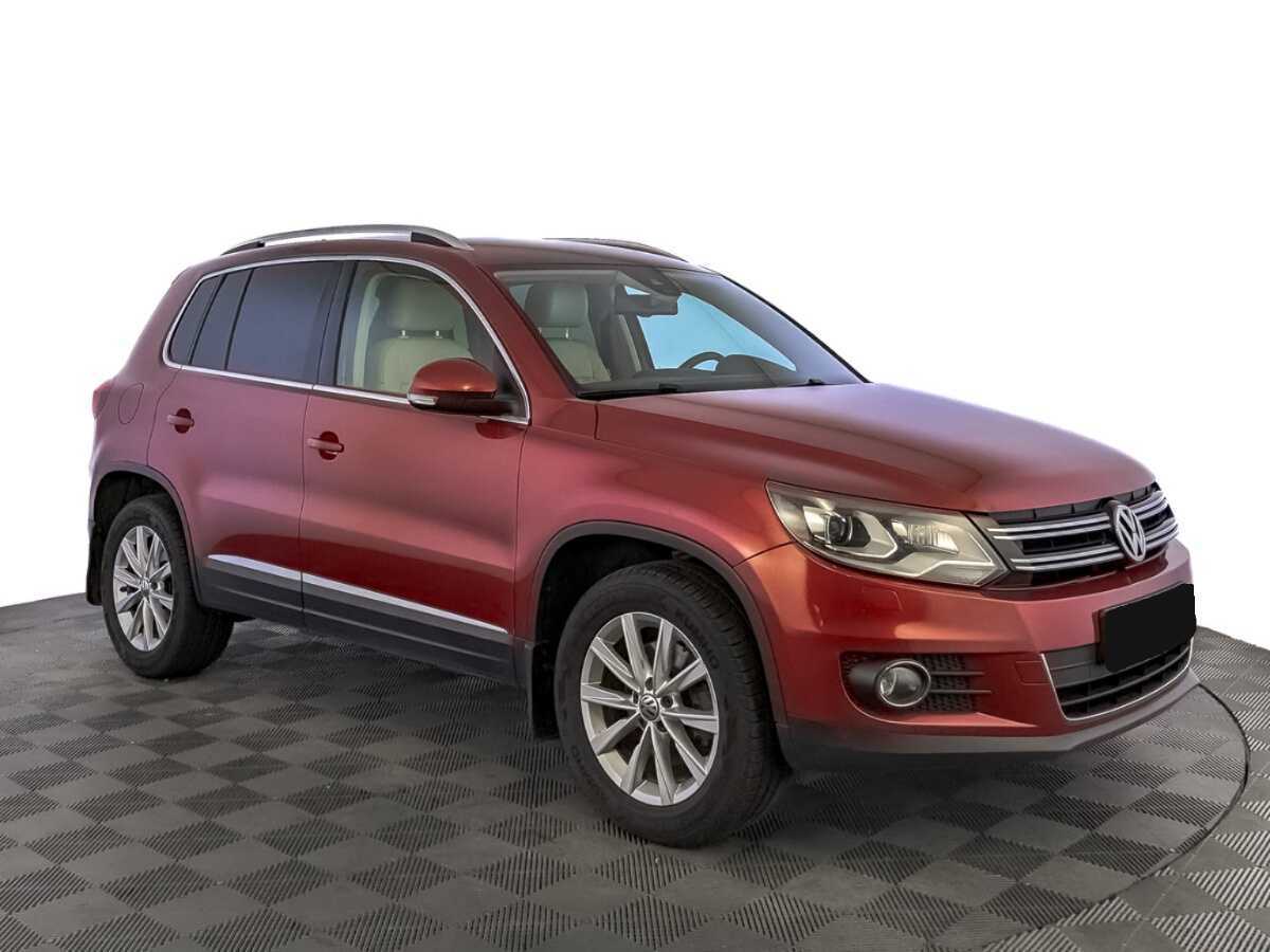 Купить Volkswagen Tiguan с пробегом. Фото: #2