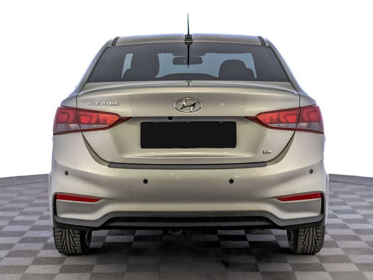 Купить Hyundai Solaris с пробегом. Фото: #5