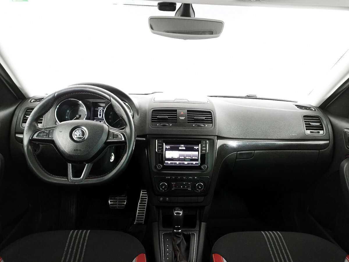 Купить Skoda Yeti с пробегом. Фото: #13