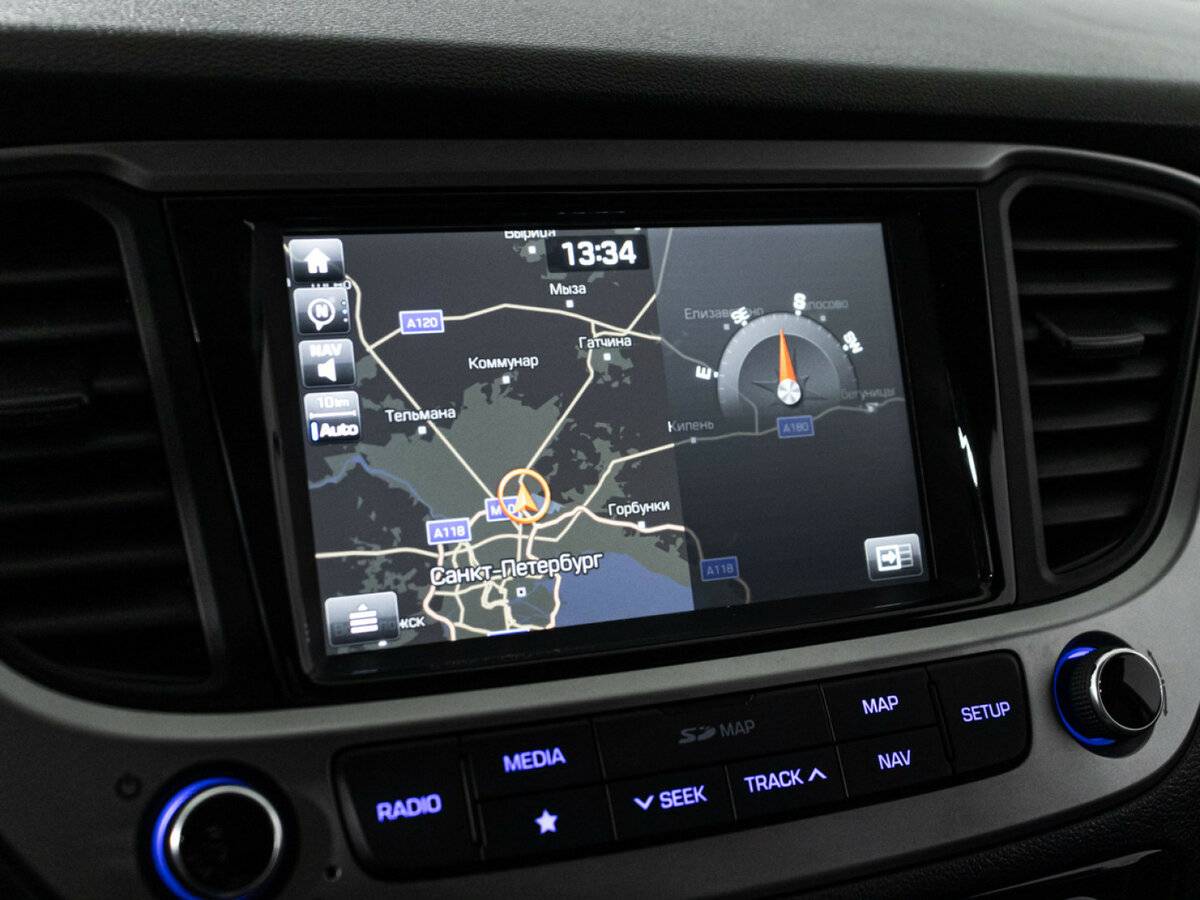 Купить Hyundai Solaris с пробегом. Фото: #13