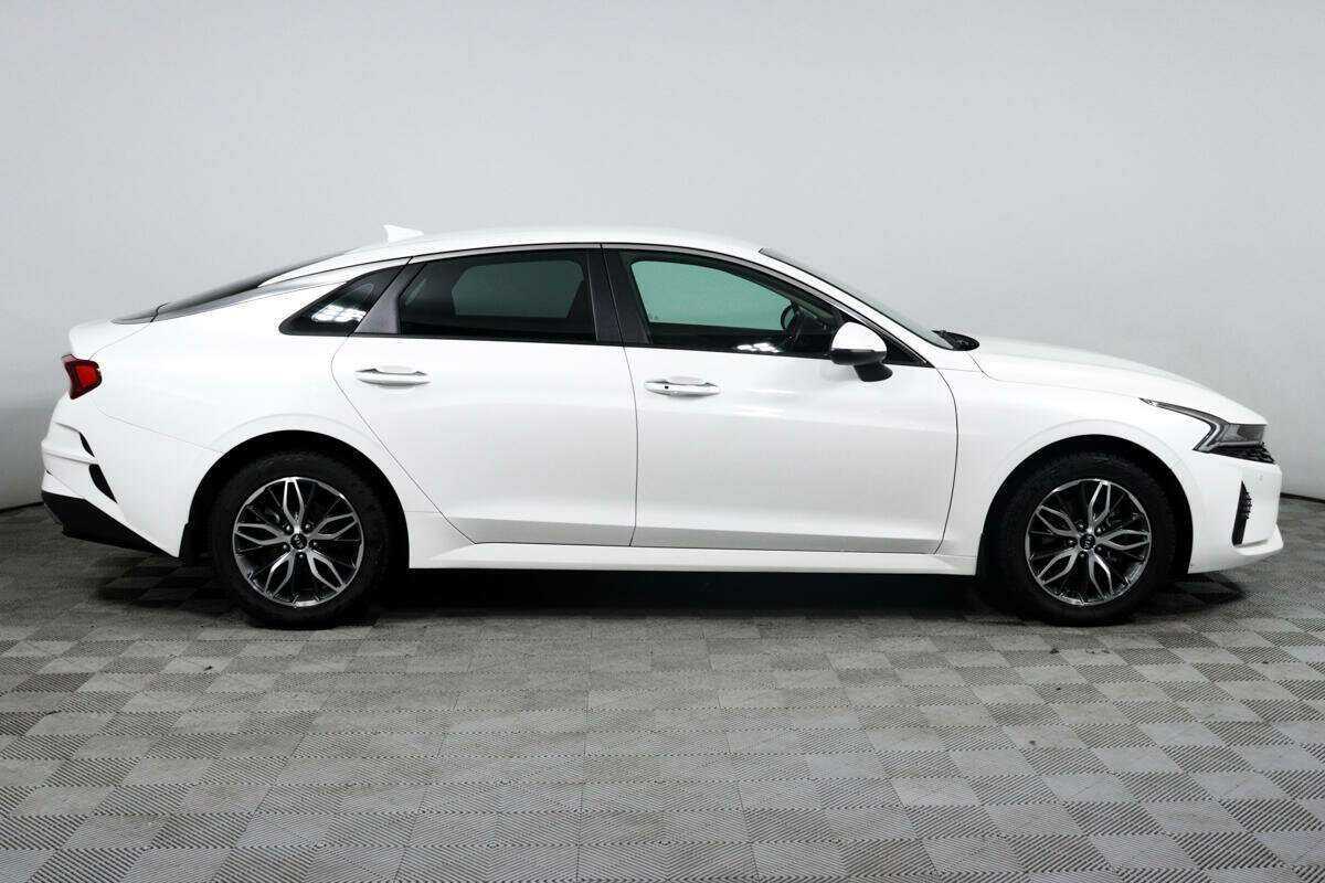 Купить Kia K5 с пробегом. Фото: #3