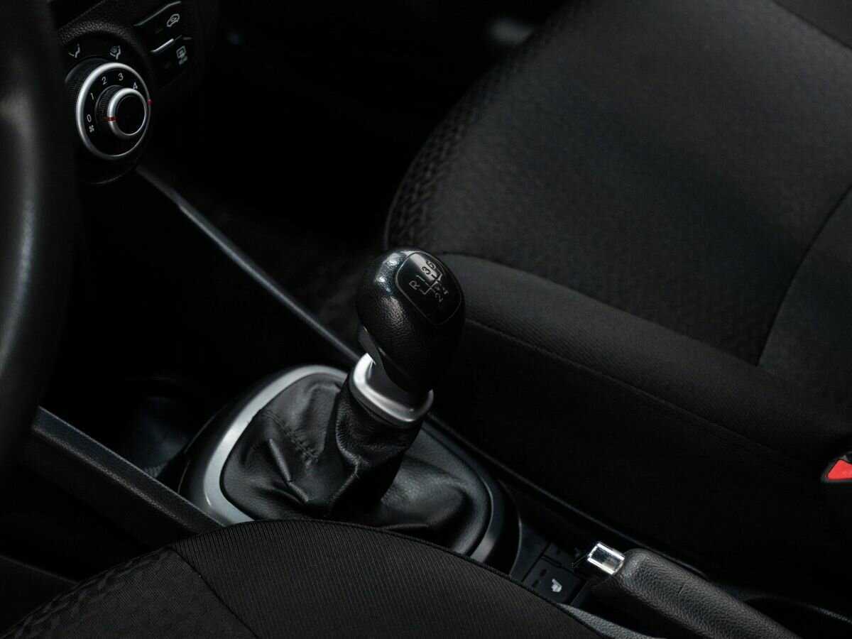Купить Kia Rio с пробегом. Фото: #13