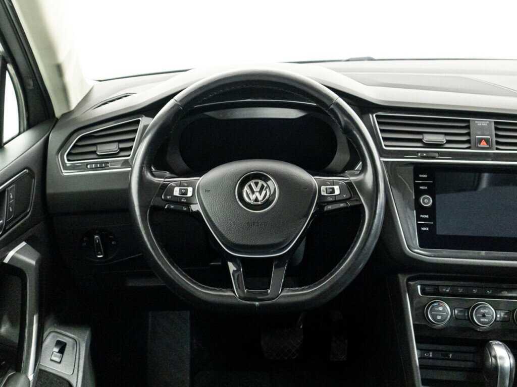 Купить Volkswagen Tiguan с пробегом. Фото: #20