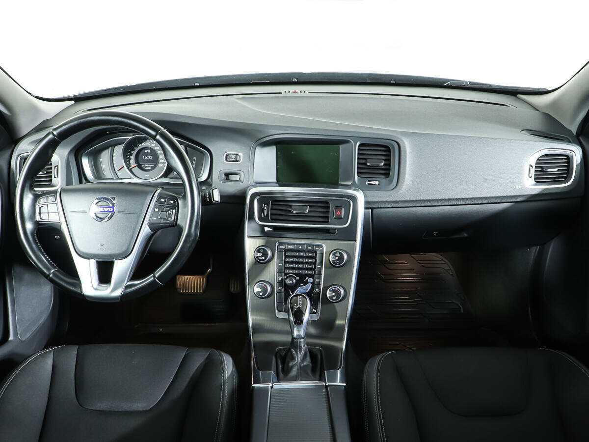 Купить Volvo S60 с пробегом. Фото: #9