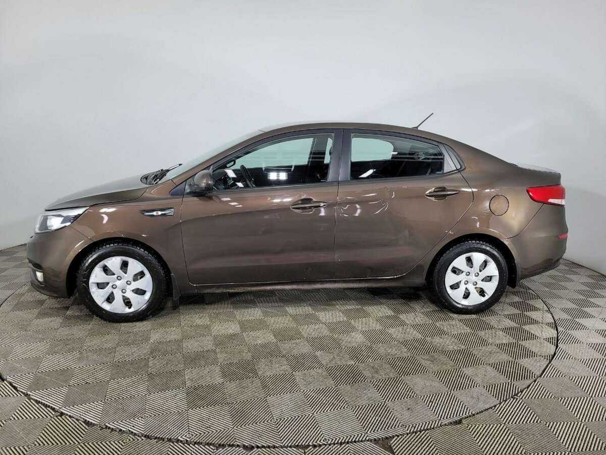 Купить Kia Rio с пробегом. Фото: #4