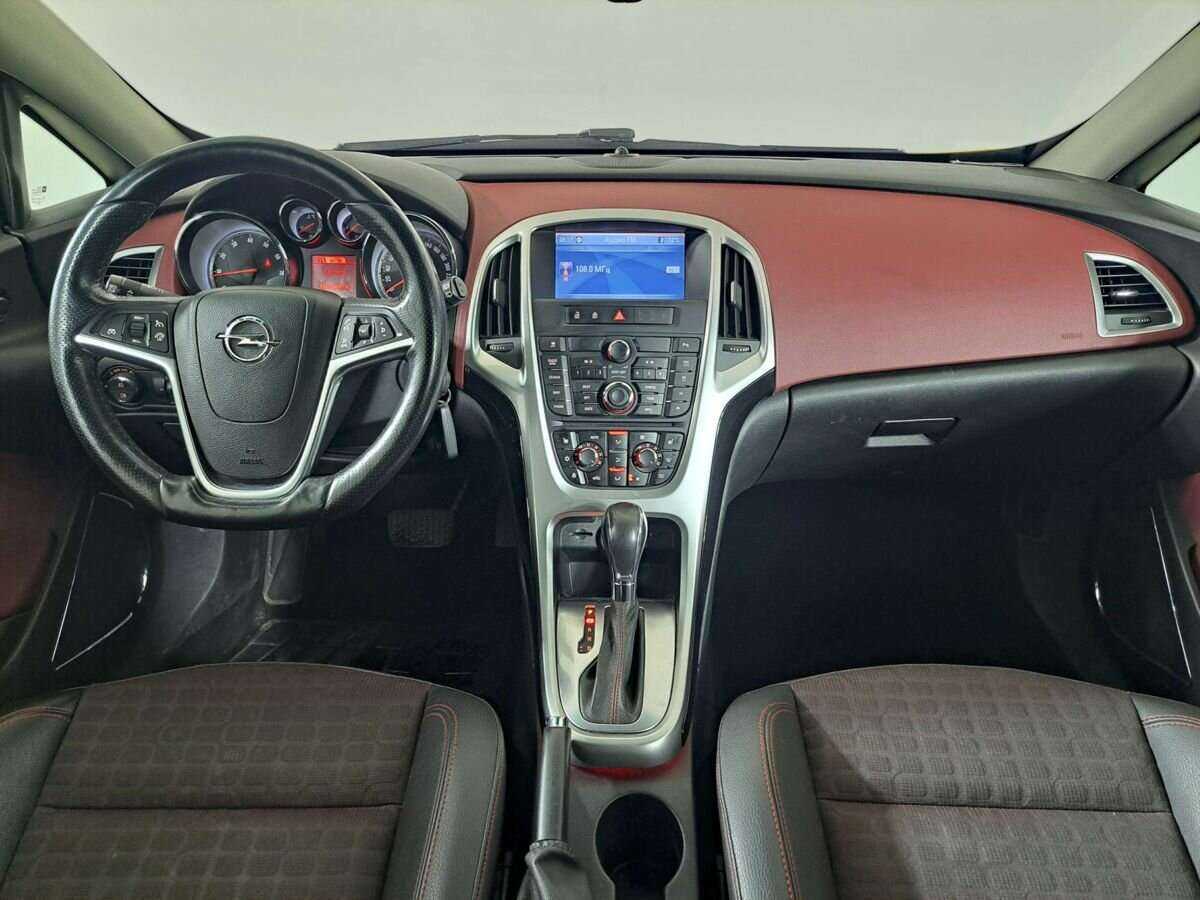 Купить Opel Astra с пробегом. Фото: #11