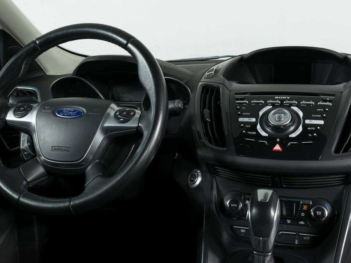 Купить Ford Kuga с пробегом. Фото: #8
