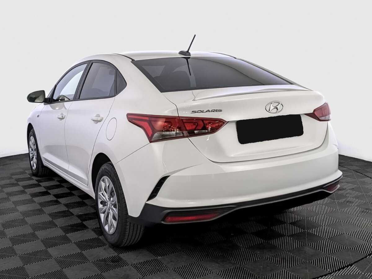Купить Hyundai Solaris с пробегом. Фото: #6