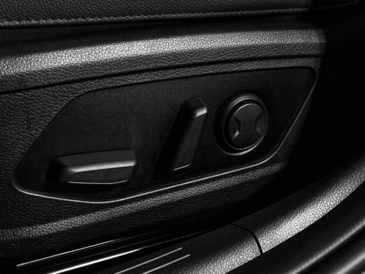 Купить Kia K5 с пробегом. Фото: #17