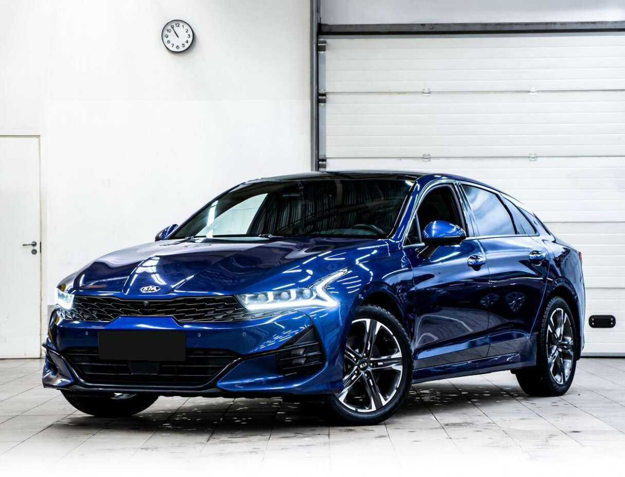 Купить Kia K5 с пробегом. Посмотреть фото