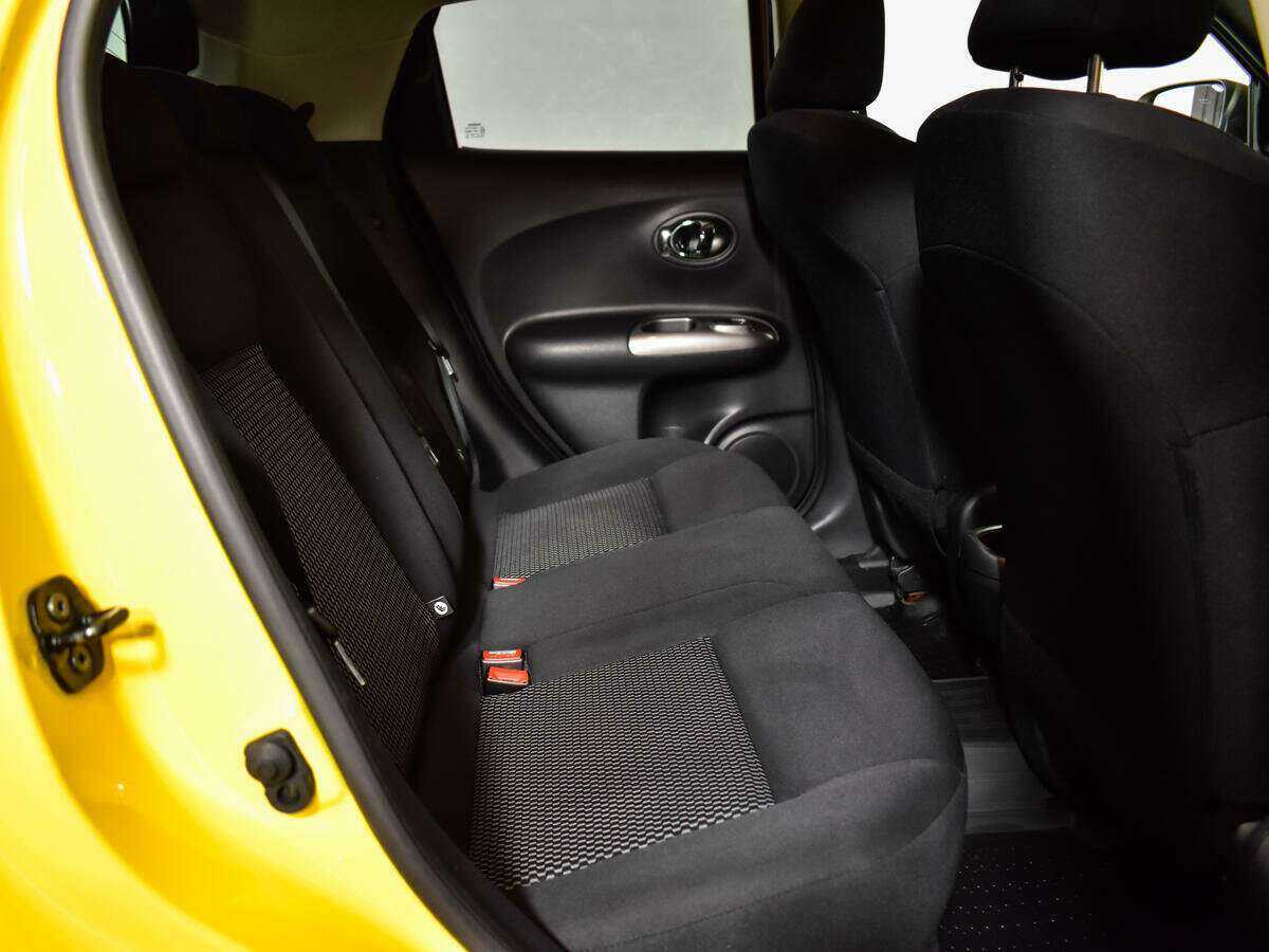 Купить Nissan Juke с пробегом. Фото: #9