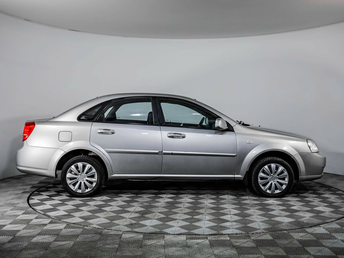 Купить Chevrolet Lacetti с пробегом. Фото: #3