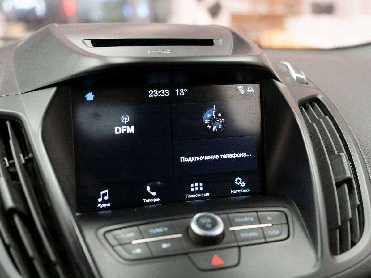 Купить Ford Kuga с пробегом. Фото: #9