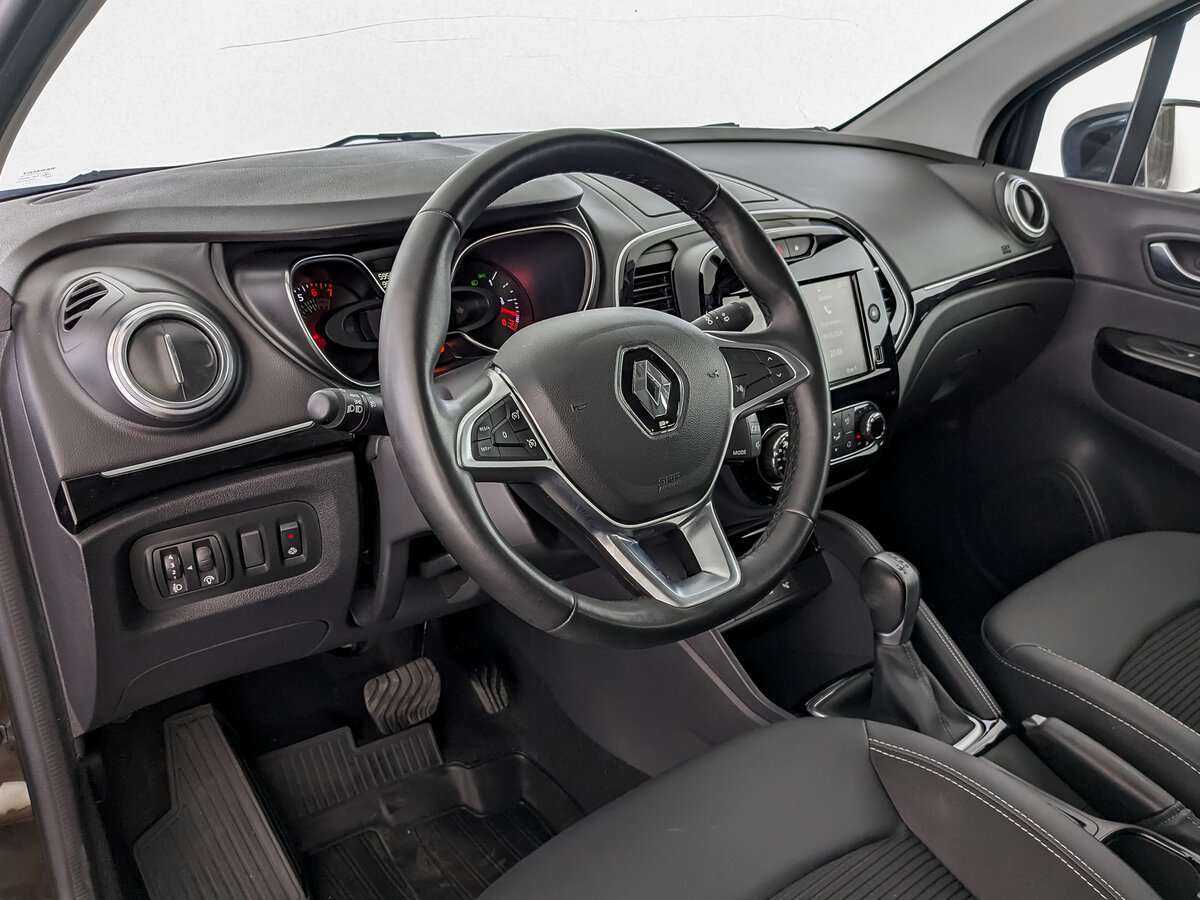 Купить Renault Kaptur с пробегом. Фото: #12