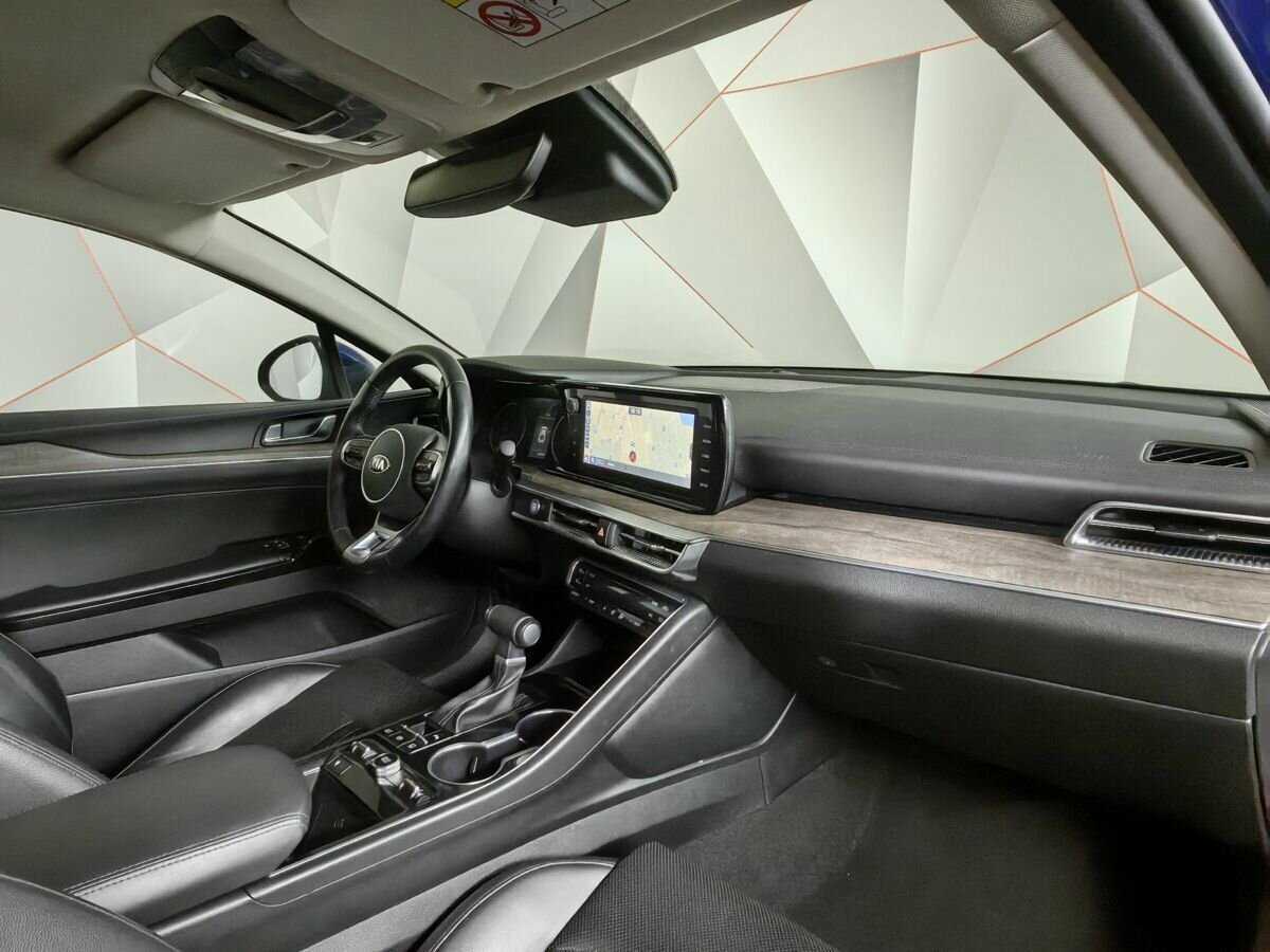 Купить Kia K5 с пробегом. Фото: #8