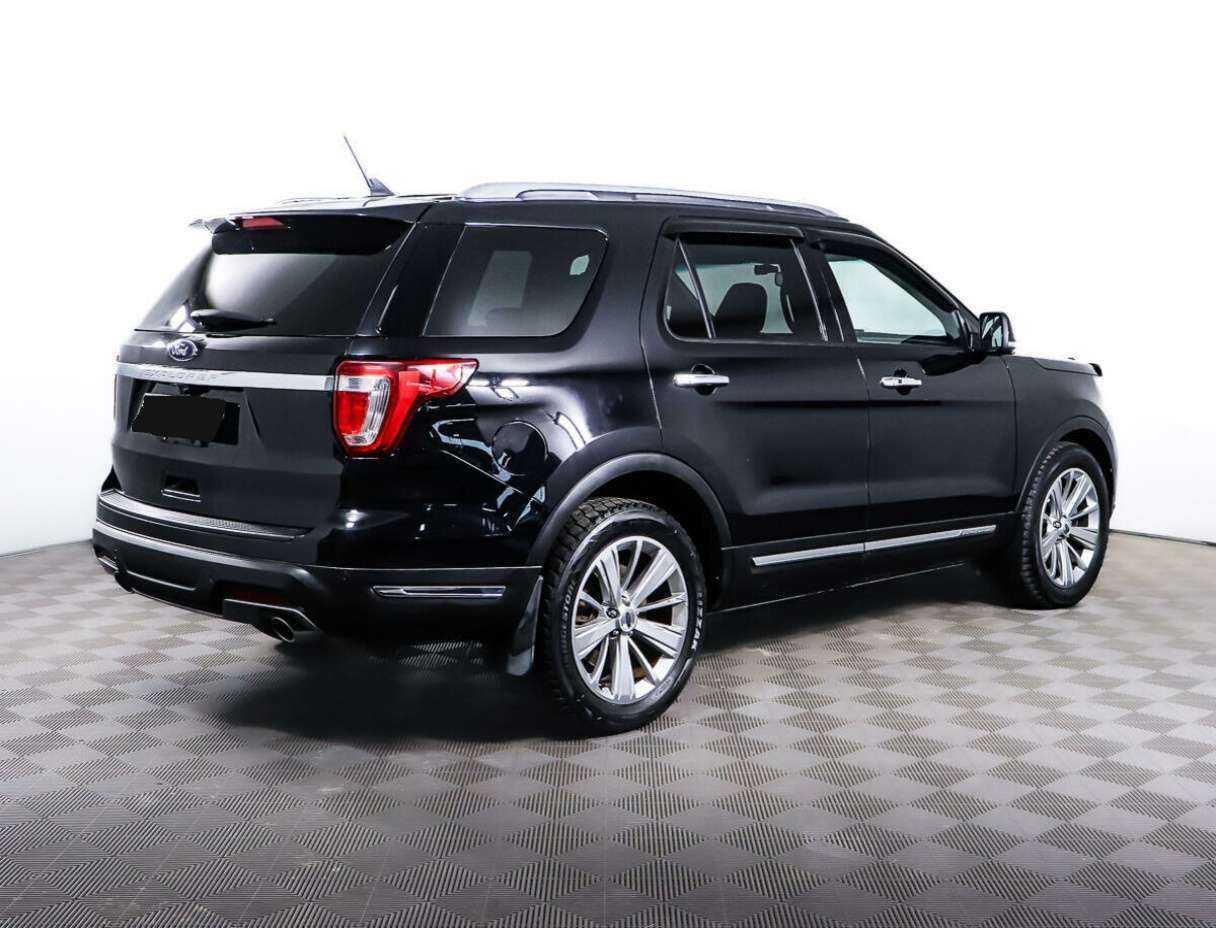 Купить Ford Explorer с пробегом. Фото: #4