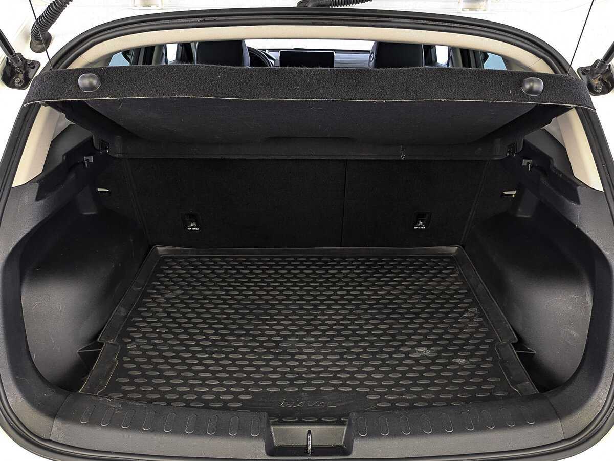 Купить Haval Jolion с пробегом. Фото: #9