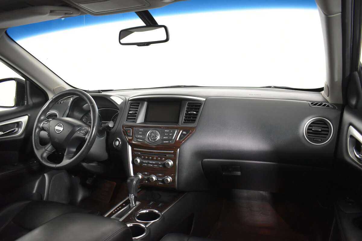 Купить Nissan Pathfinder с пробегом. Фото: #12