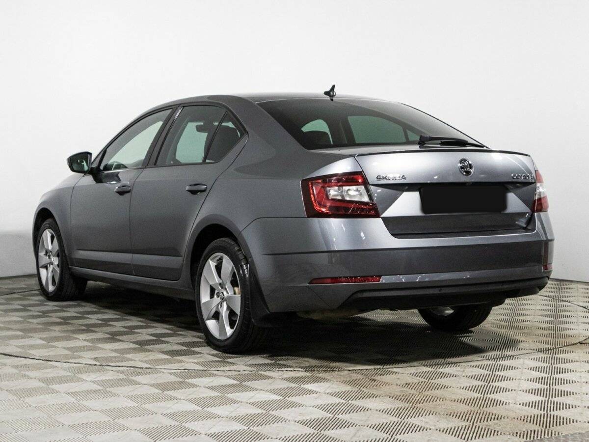 Купить Skoda Octavia с пробегом. Фото: #6