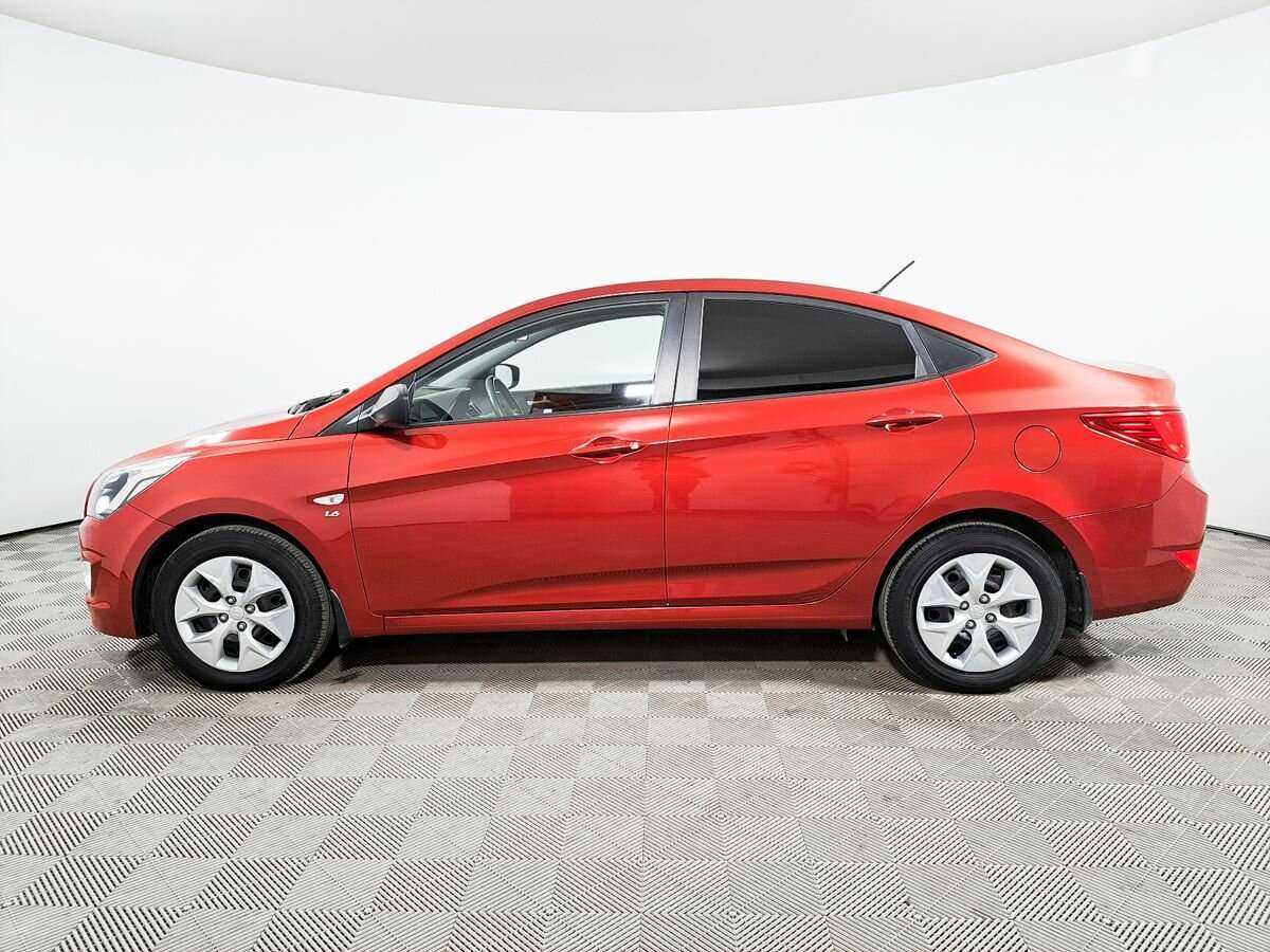 Купить Hyundai Solaris с пробегом. Фото: #7