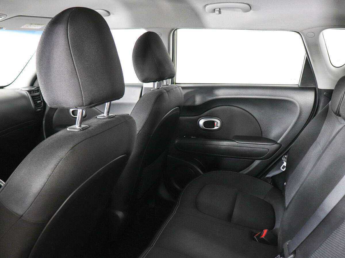 Купить Kia Soul с пробегом. Фото: #11