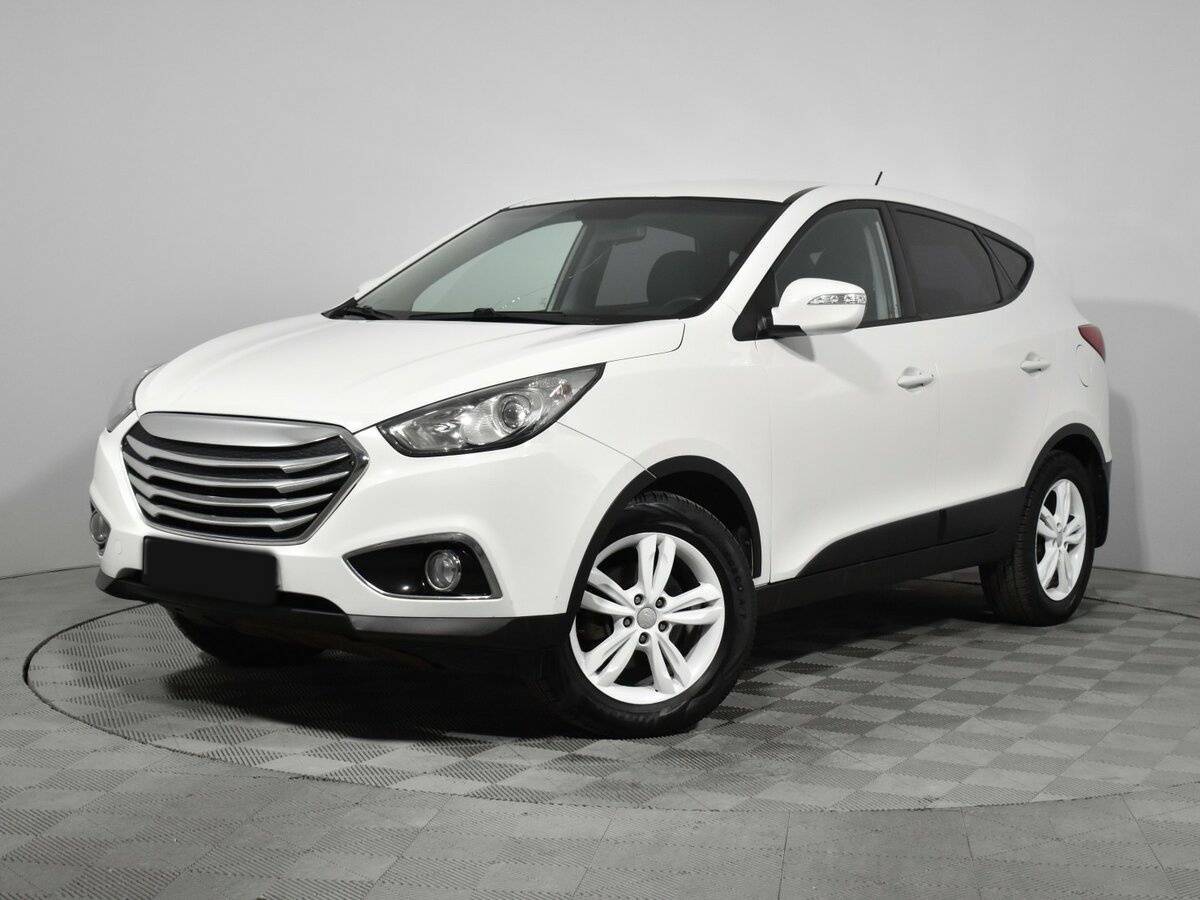 Купить Hyundai ix35 с пробегом. Посмотреть фото